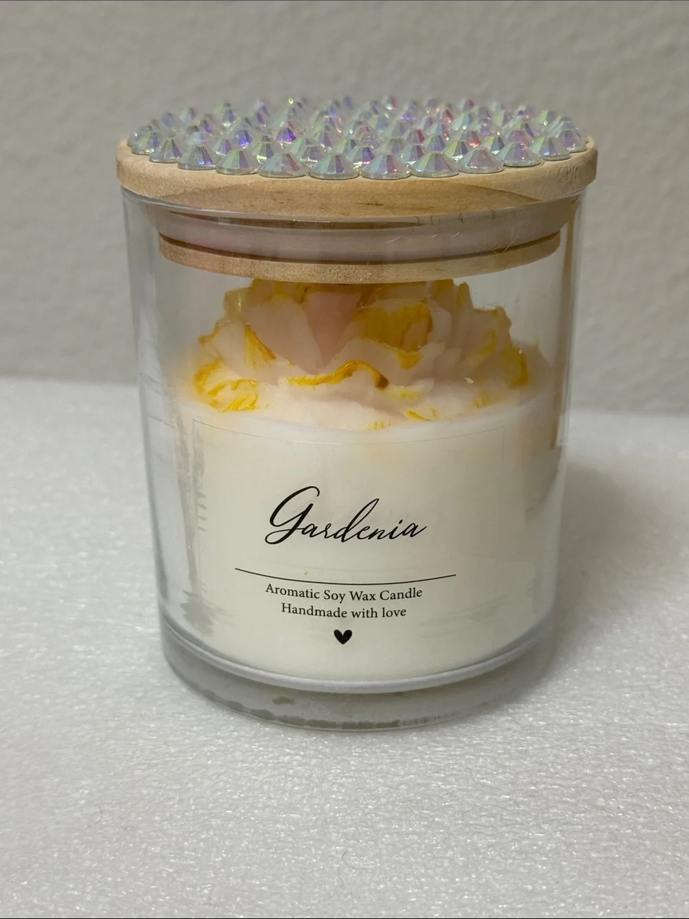 🤍🌸 Gardenia Scented Soy Candle with Decorative Jewel Lid 🌸🤍